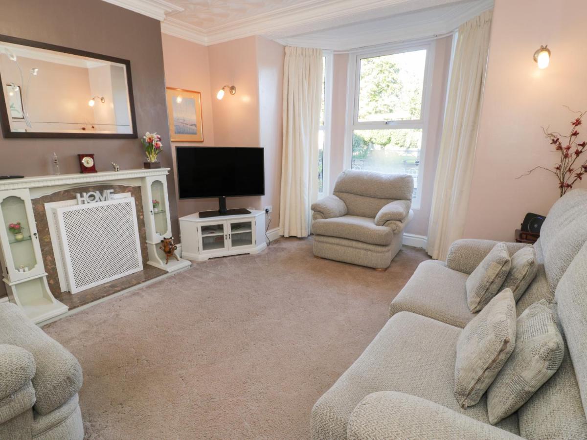 Carlyn Holiday home